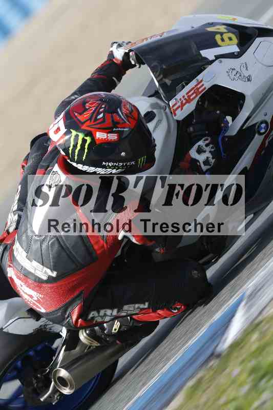 /Archiv-2024/02 29.01.-02.02.2024 Moto Center Thun Jerez/Gruppe schwarz-black/164